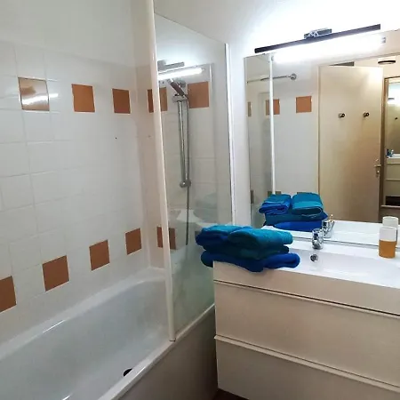 Entre Golf Et * بورنيك